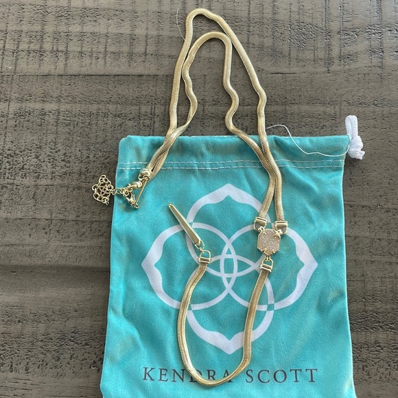 Kendra Scott Jewelry - Kendra Scott long necklace